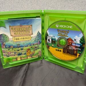 Stardew Valley Collector's Edition Xbox
One W  Map & Soundtrack